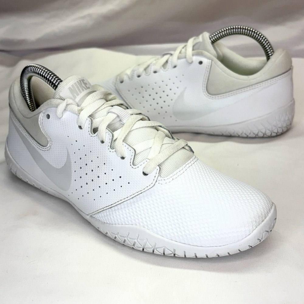 Nike 943790-100 Cheer Sideline IV Women's Size 6 Cheerleader Shoes